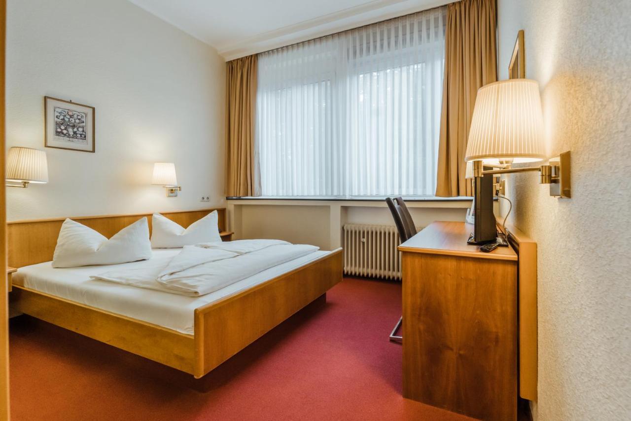 Hotel Am Marschiertor Aachen Exteriör bild